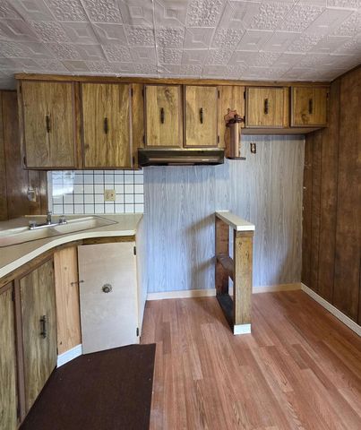 915 Fur Avenue, Wisconsin Dells, WI 53965