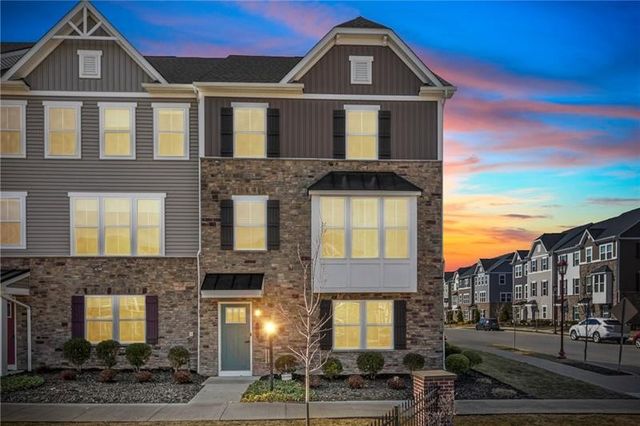 600 Amarth Lane, Cranberry Twp, PA 16066