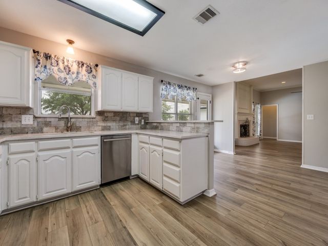 209 Schreiber Drive, Haslet, TX 76052