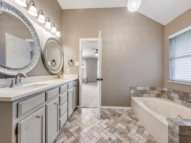 209 Schreiber Drive, Haslet, TX 76052