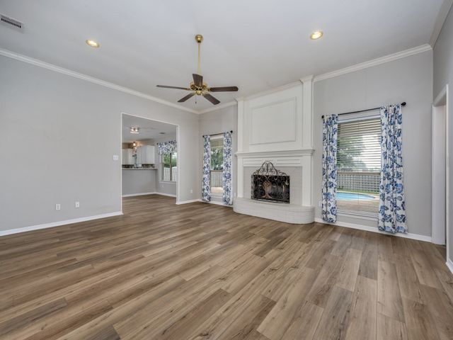 209 Schreiber Drive, Haslet, TX 76052