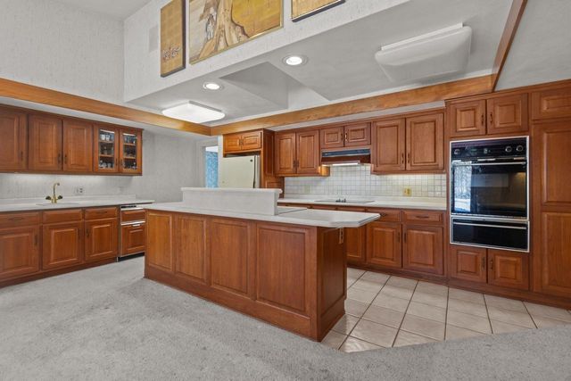 1801 N RACINE STREET, Appleton, WI 54911