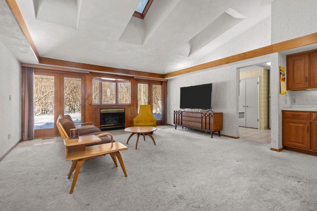 1801 N RACINE STREET, Appleton, WI 54911