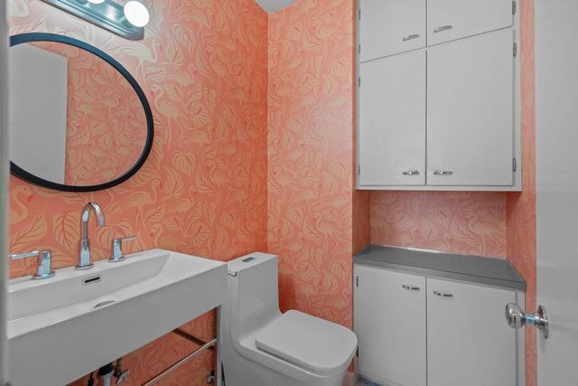 1801 N RACINE STREET, Appleton, WI 54911