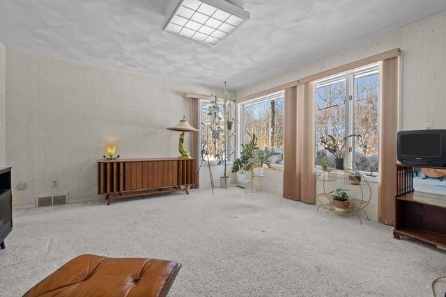 1801 N RACINE STREET, Appleton, WI 54911