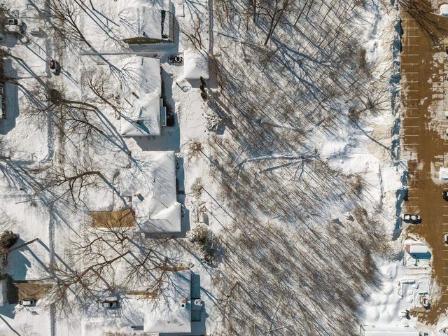 1801 N RACINE STREET, Appleton, WI 54911