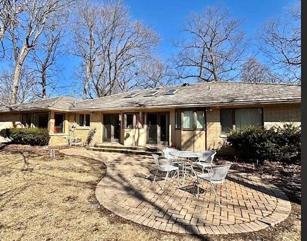 1801 N RACINE STREET, Appleton, WI 54911