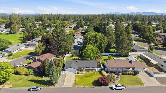 10809 E 35th Ave, Spokane Valley, WA 99206