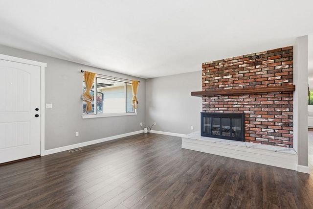 10809 E 35th Ave, Spokane Valley, WA 99206