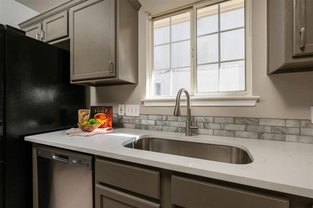 9108 Wellesley DR, Austin, TX 78754