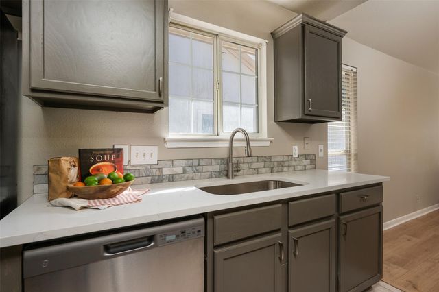 9108 Wellesley DR, Austin, TX 78754