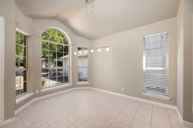 9108 Wellesley DR, Austin, TX 78754