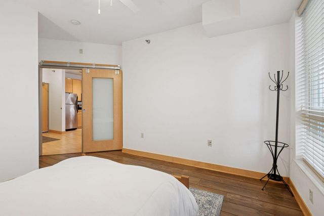 2600 University Avenue SE 105, Minneapolis, MN 55414