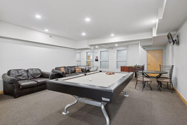 2600 University Avenue SE 105, Minneapolis, MN 55414