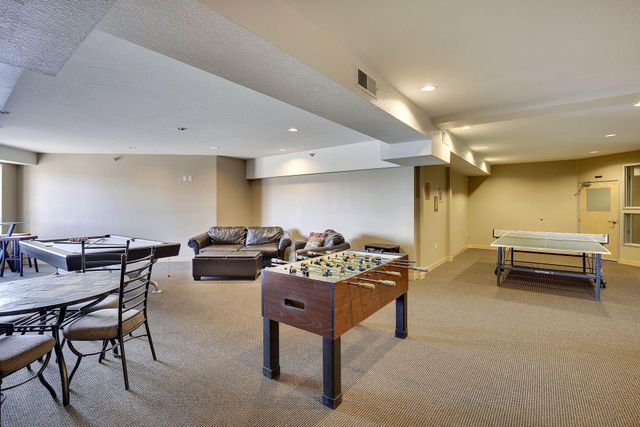 2600 University Avenue SE 105, Minneapolis, MN 55414