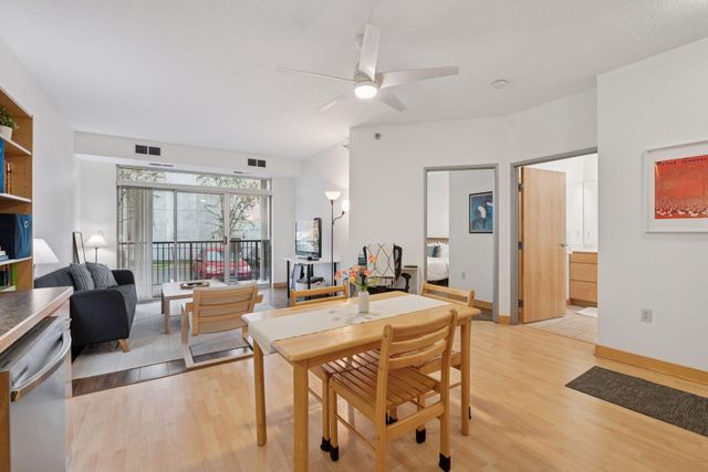 2600 University Avenue SE 105, Minneapolis, MN 55414