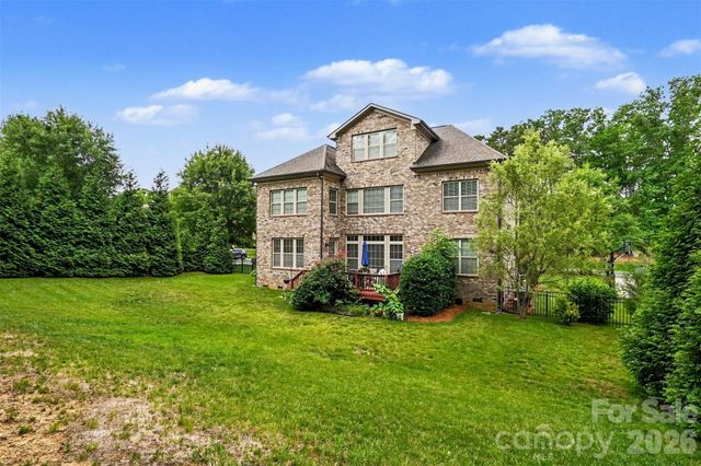 13002 Fen Court, Huntersville, NC 28078