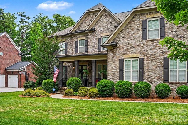 13002 Fen Court, Huntersville, NC 28078
