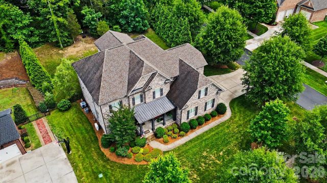 13002 Fen Court, Huntersville, NC 28078