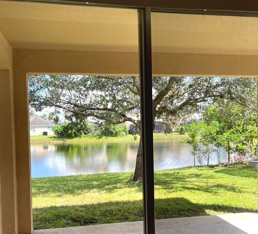 Image 22 of property listing at 2554 SAND ARBOR CIRCLE, Orlando, FL 32824