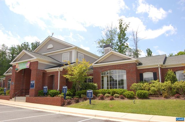 767 Denali Way Apt 308, Charlottesville, VA 22903