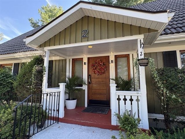 2 Pat Dr, Danvers, MA 01923