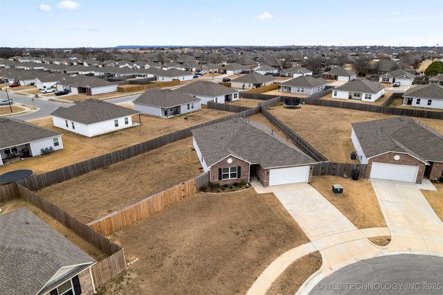 7406 E 143 Place, Collinsville, OK 74021