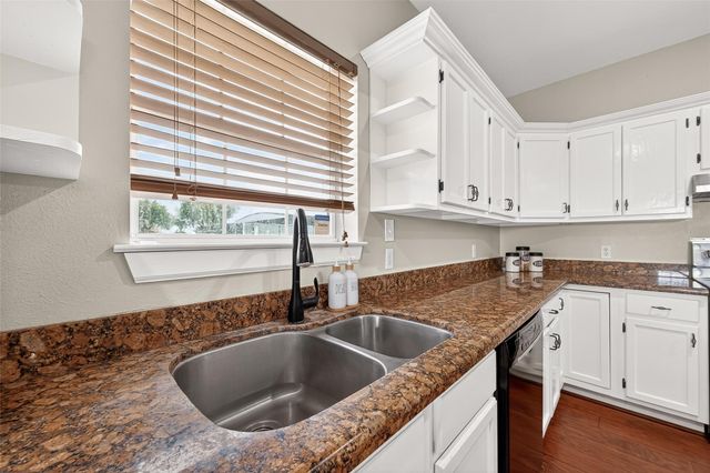 11802 Padon Road, Needville, TX 77461
