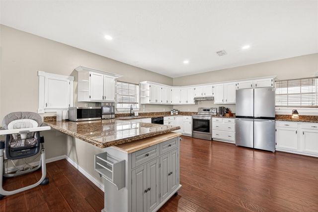 11802 Padon Road, Needville, TX 77461