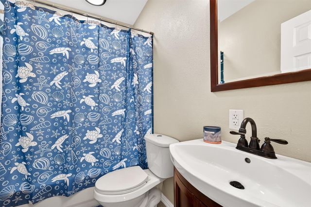 11802 Padon Road, Needville, TX 77461