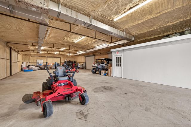 11802 Padon Road, Needville, TX 77461
