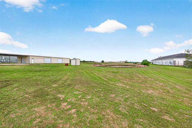11802 Padon Road, Needville, TX 77461