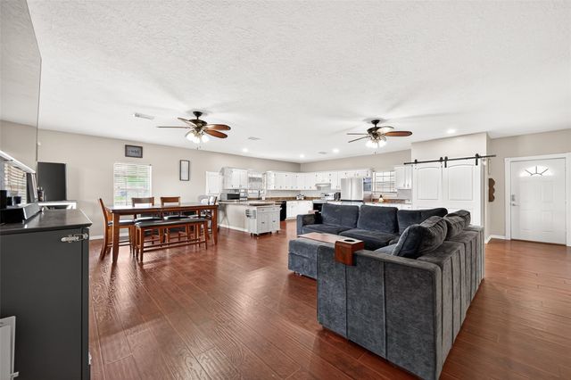 11802 Padon Road, Needville, TX 77461