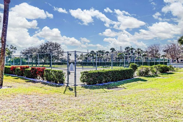 6299 Chasewood Drive G, Jupiter, FL 33458