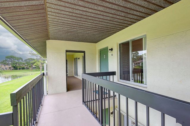 6299 Chasewood Drive G, Jupiter, FL 33458