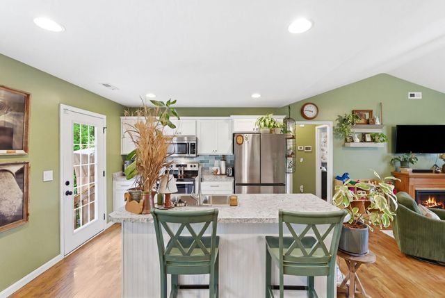 1046 Rainbow Way, Lawrenceburg, KY 40342