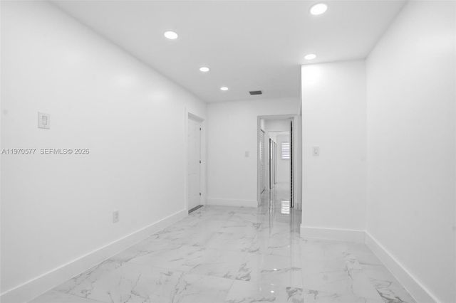 5521 SW 104th Ave, Miami, FL 33165