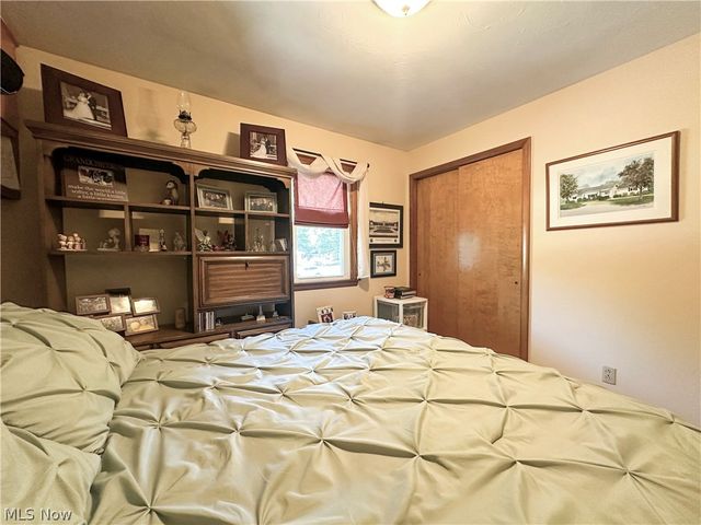 429 Bonnie Brae Avenue, Niles, OH 44446