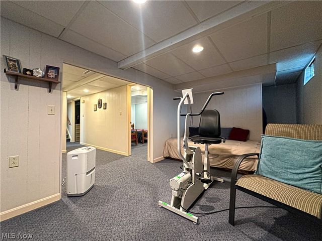 429 Bonnie Brae Avenue, Niles, OH 44446