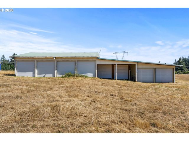 19670 S FISCHERS MILL Rd, Oregon City, OR 97045