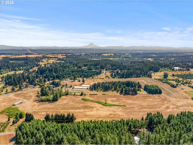 19670 S FISCHERS MILL Rd, Oregon City, OR 97045