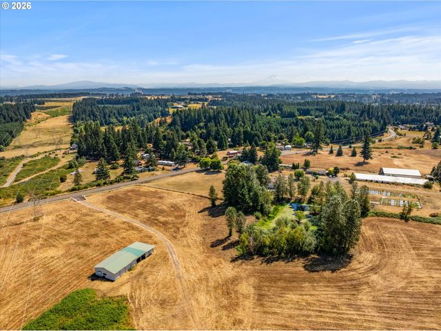 19670 S FISCHERS MILL Rd, Oregon City, OR 97045