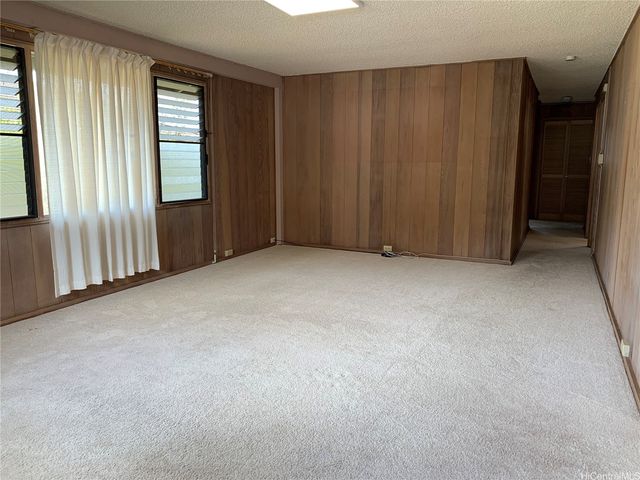 1179 Ala Hinano Place, Honolulu, HI 96818