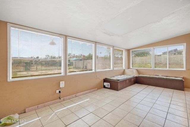 1214 E Alta Vista Street, Tucson, AZ 85719