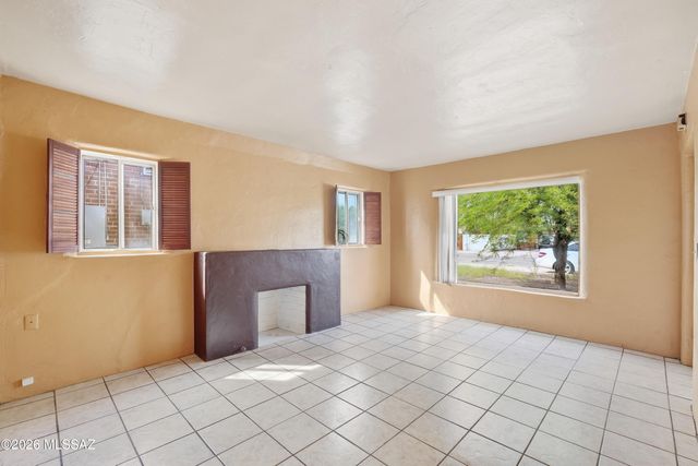 1214 E Alta Vista Street, Tucson, AZ 85719