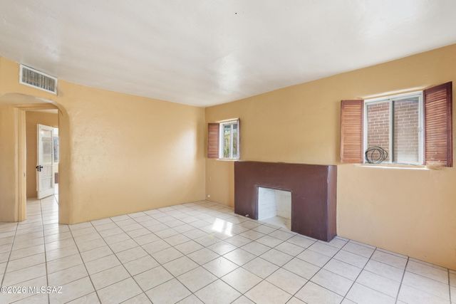 1214 E Alta Vista Street, Tucson, AZ 85719