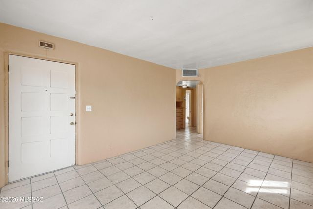 1214 E Alta Vista Street, Tucson, AZ 85719