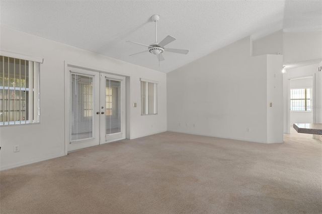 2472 CR 447, Lake Panasoffkee, FL 33538