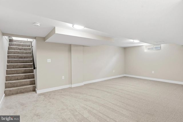 182 LAKE RD, Pasadena, MD 21122
