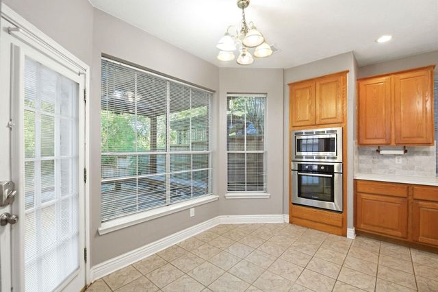 4307 Lakeshore Forest Drive, Missouri City, TX 77459